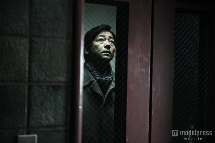 映画「R100」の主演を務める大森南朋