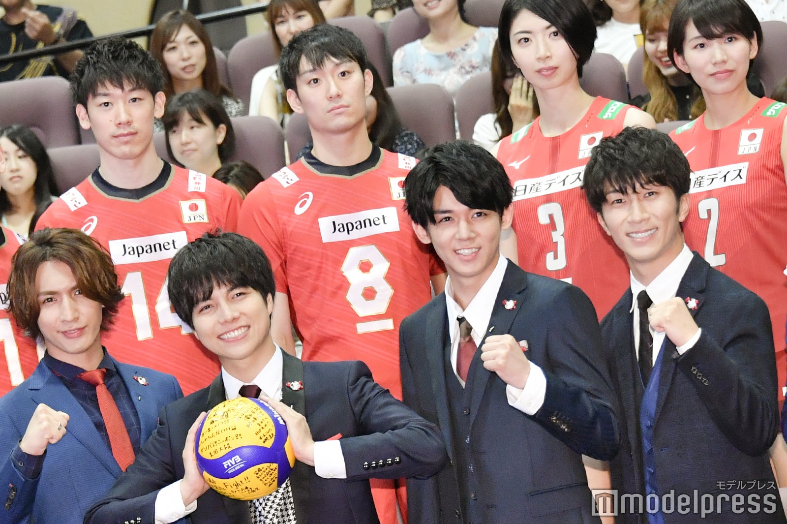 注目ブランドのギフト ジャニーズWEST「Big Shot!!」猛アピールでバレー日本代表に ボール