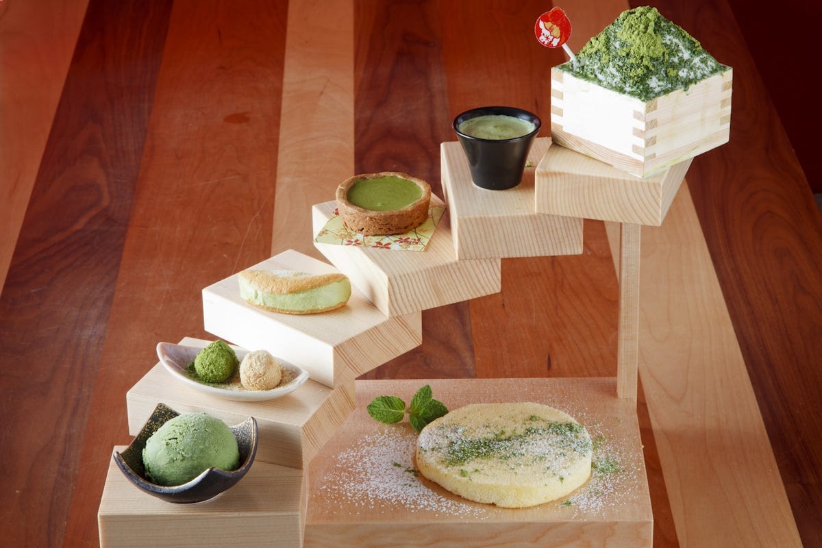 こんなの待ってた!“抹茶スイーツタワー”が福岡のスイーツ専門店に登場 7種の味を食べ比べ