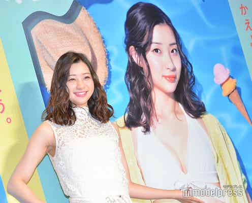 足立梨花、久々水着撮影で「奇跡の谷間」 3キロ減で美ボディに磨き