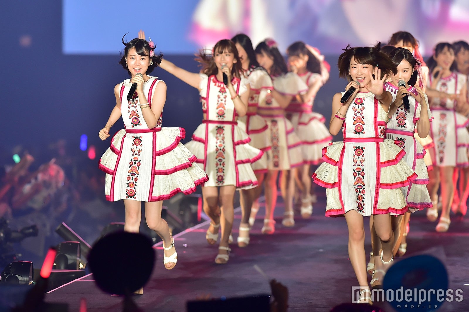 乃木坂46（C）モデルプレス