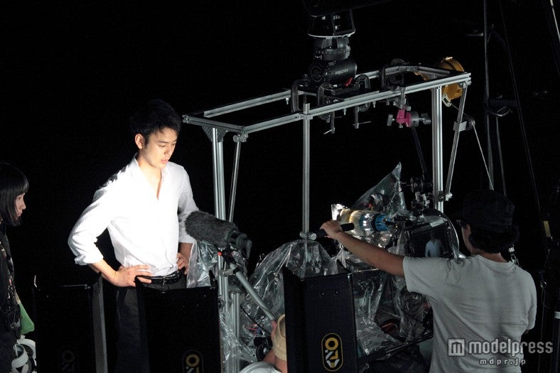 「ウーノ」の新CM「洗顔、なめんじゃねーぞ。」編／妻夫木聡