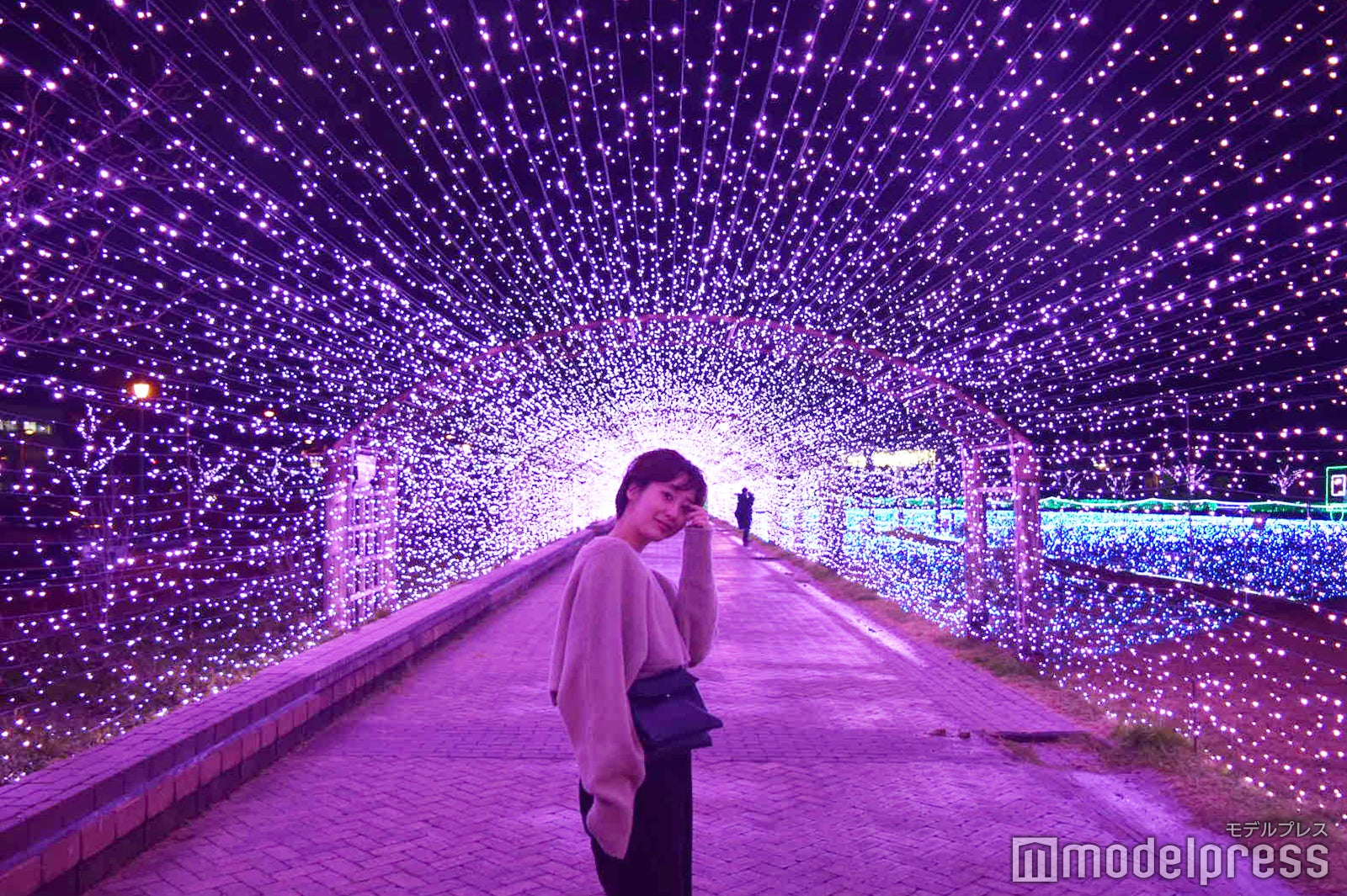 約70m光のアーチが続く、敦賀港イルミネーション「ミライエ」。ライトアップのエネルギー源は、地元市民から回収した廃食油でつくられたバイオディーゼル燃料からまかなっているのだとか！（C）モデルプレス