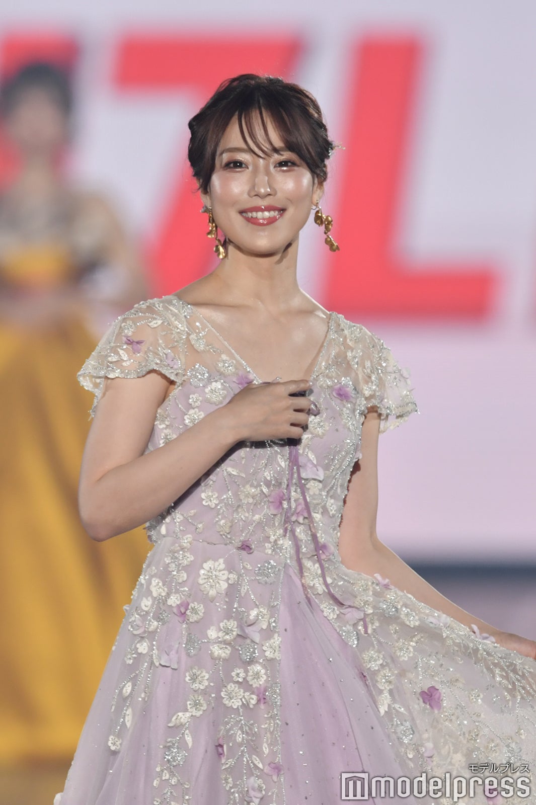 （C）モデルプレス