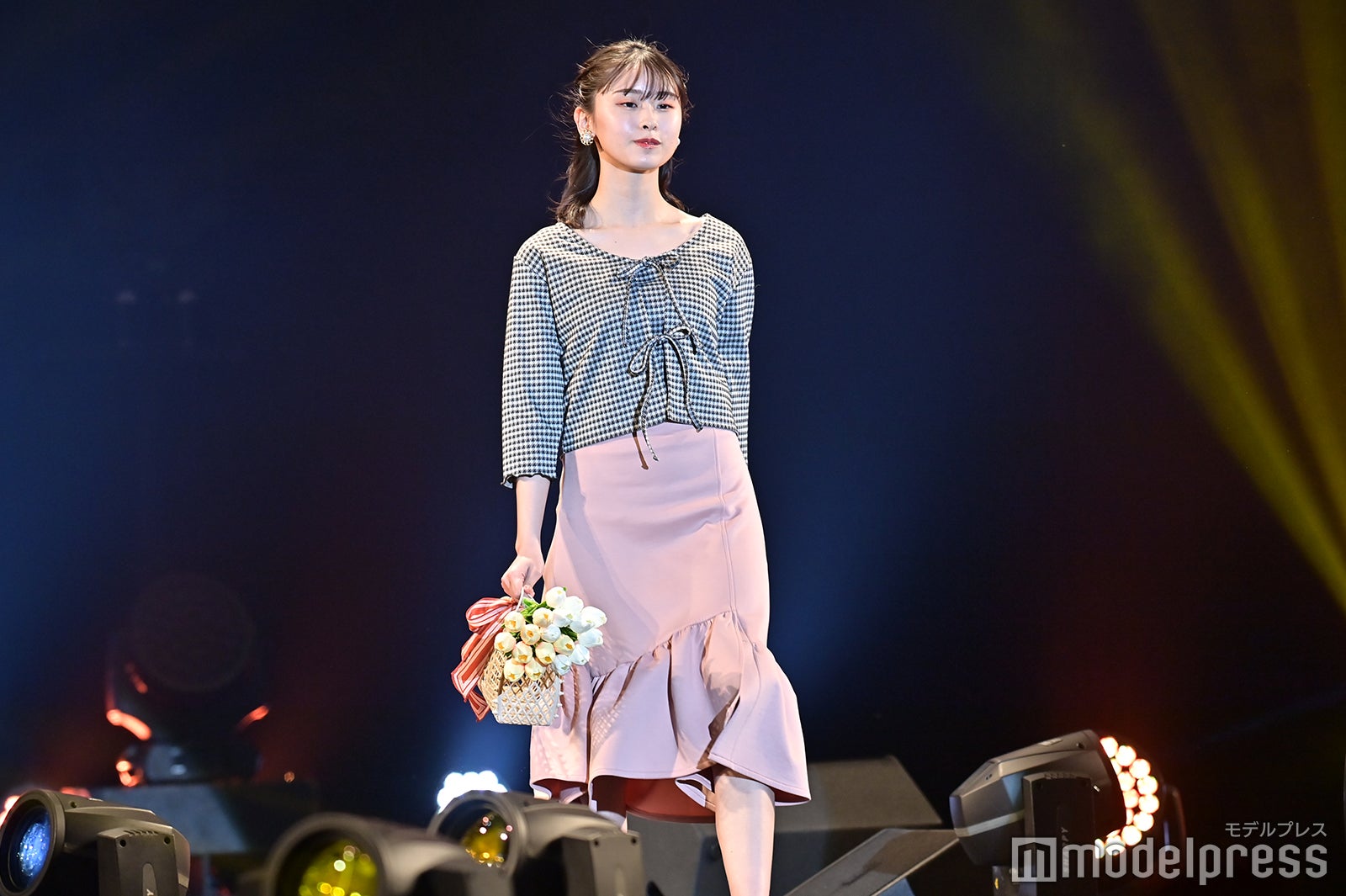 （C）モデルプレス