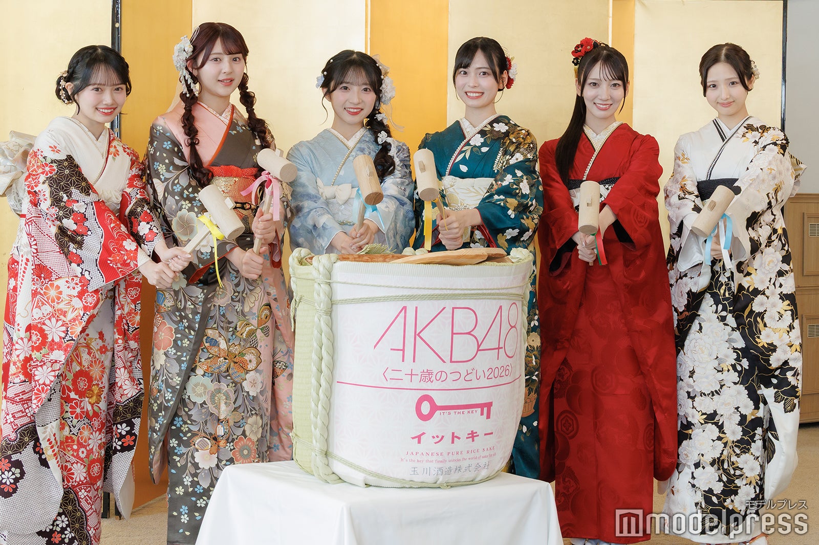 花田藍衣、久保姫菜乃、秋山由奈、新井彩永、工藤華純、迫由芽実（C）モデルプレス