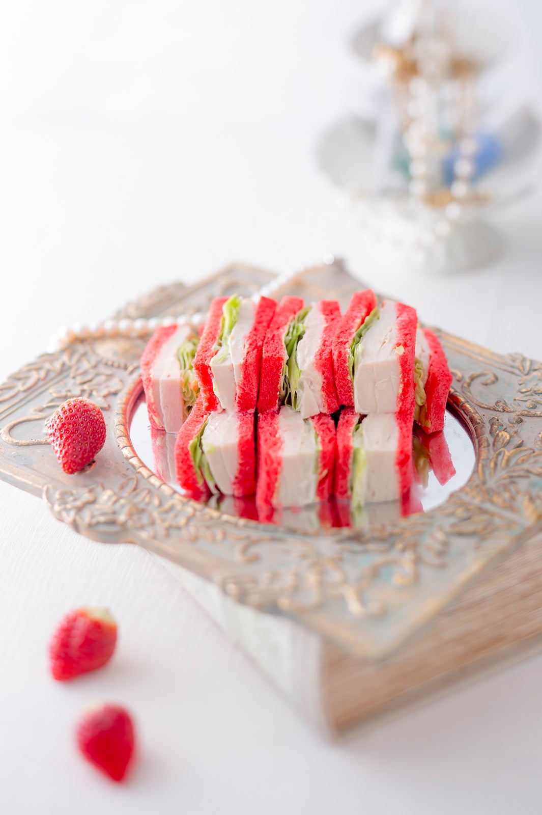 ホテルでいちご狩り／画像提供：ニュー・オータニ