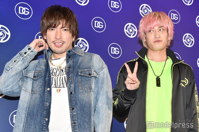 EXIT(左から)りんたろー。、兼近大樹(C)モデルプレス