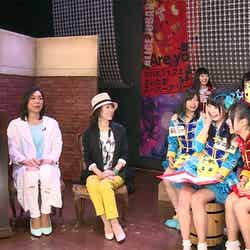 仮面女子と三田佳子が共演／画像提供：「仮面女子のやっぱ全力だね～」（テレビ東京）
