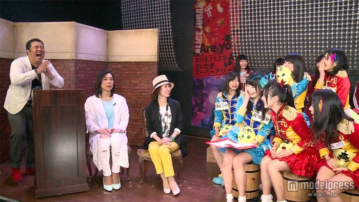 仮面女子と三田佳子が共演/画像提供:「仮面女子のやっぱ全力だね~」(テレビ東京)