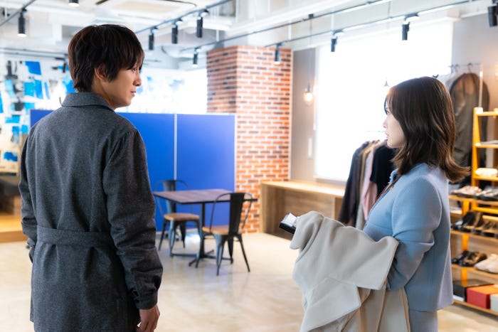 溝端淳平、白石麻衣(C)テレビ朝日