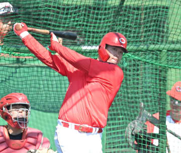 広島 林晃汰が1軍キャンプに合流「もうやるしかない。結果を残すだけ」15日に今年初対外試合