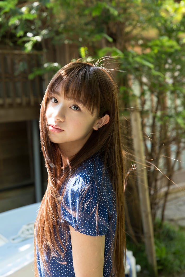 瑠衣夏/画像提供:「週刊ヤングマガジン」(講談社)