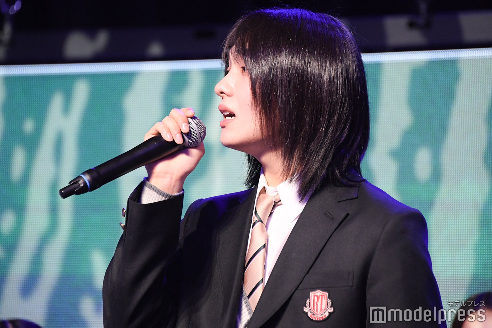 渡辺色（C）モデルプレス