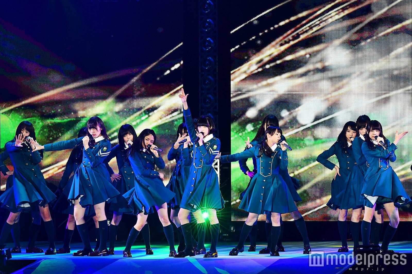 欅坂46センター平手友梨奈を直撃！「反響の大きさは実感してる