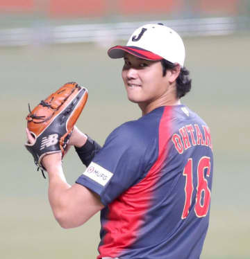 侍合流の大谷翔平 連覇へ自信「十分に戦っていける」球場沸くフリー打撃も「やりたいなと思っている」