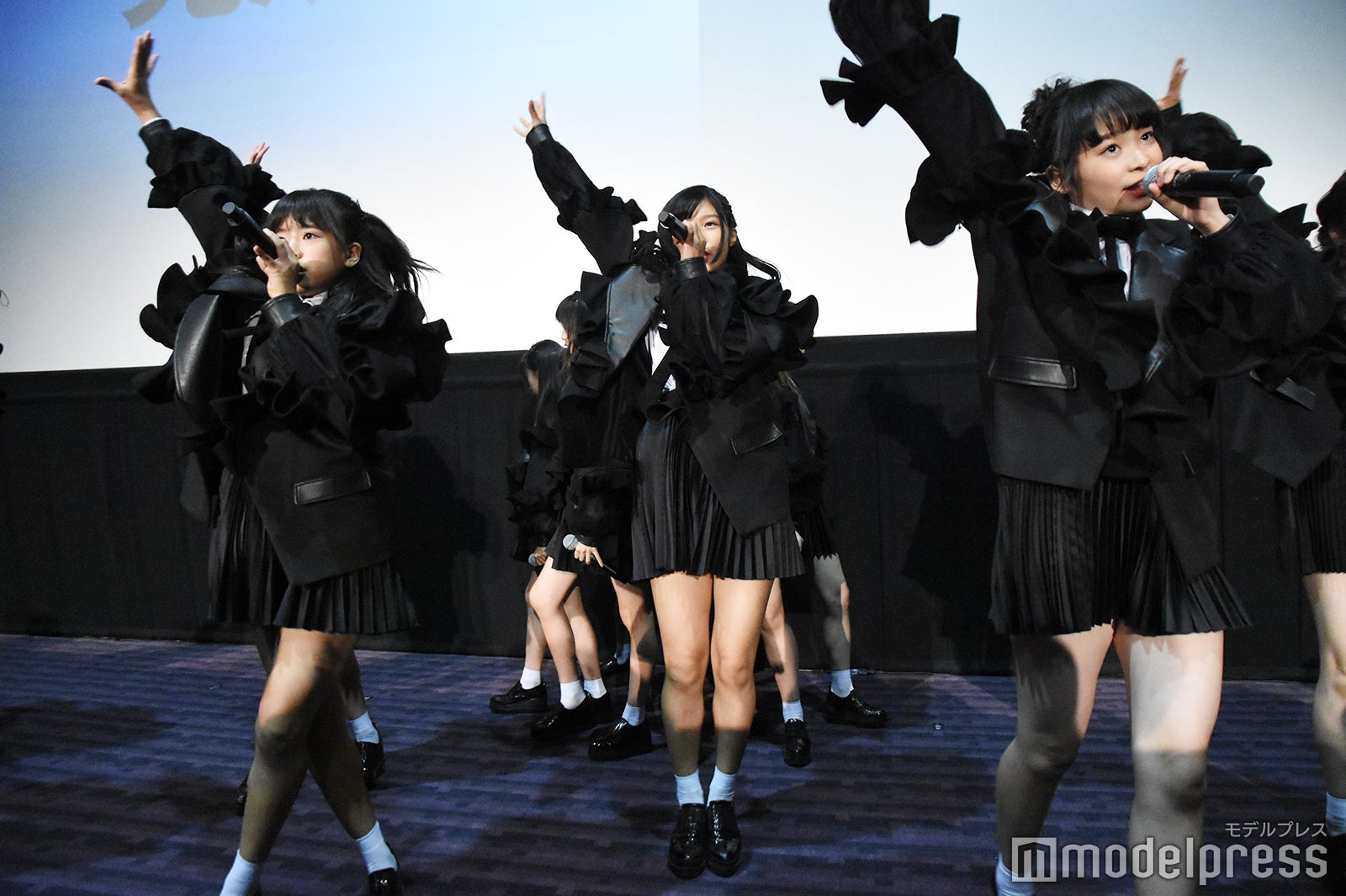 ラストアイドル2期生（C）モデルプレス