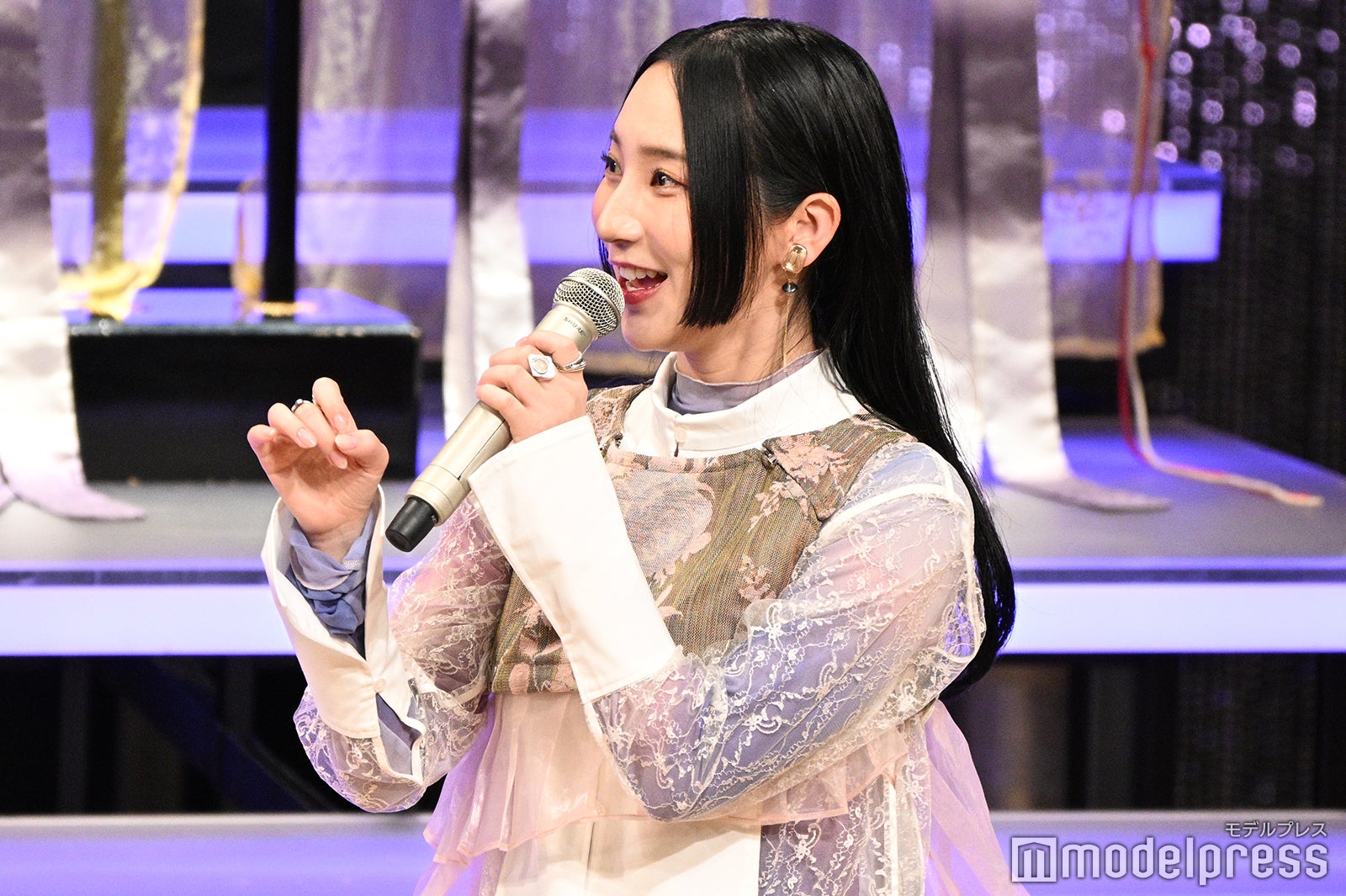 いつかエッセイを書くときは「光る君へ」について書くと宣言したファーストサマーウイカ（C）モデルプレス