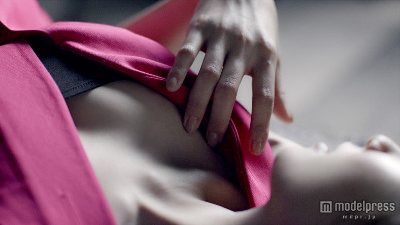 榮倉奈々／CM「開演」編