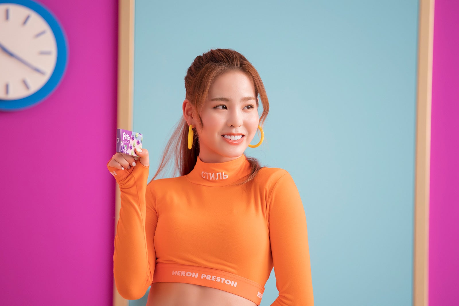 MAKO／新WEBムービー「NEWフィッツダンス 星座占い」篇メイキング（提供写真）