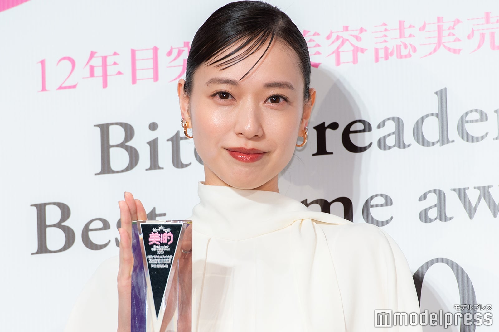 戸田恵梨香（C）モデルプレス