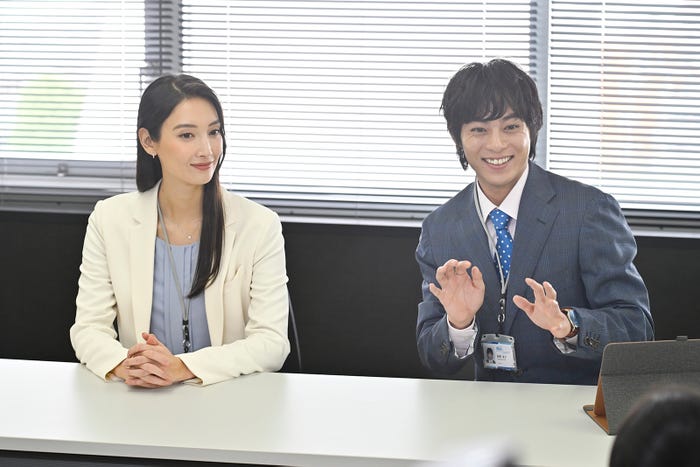 菜々緒、永田崇人「無能の鷹」第6話(C)テレビ朝日