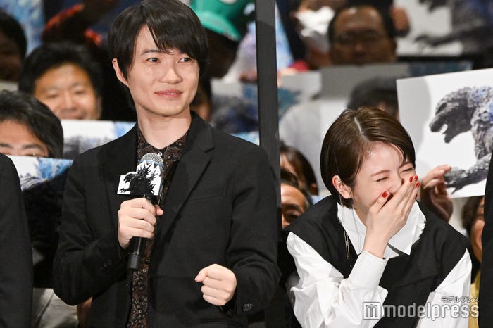 神木隆之介、浜辺美波(C)モデルプレス