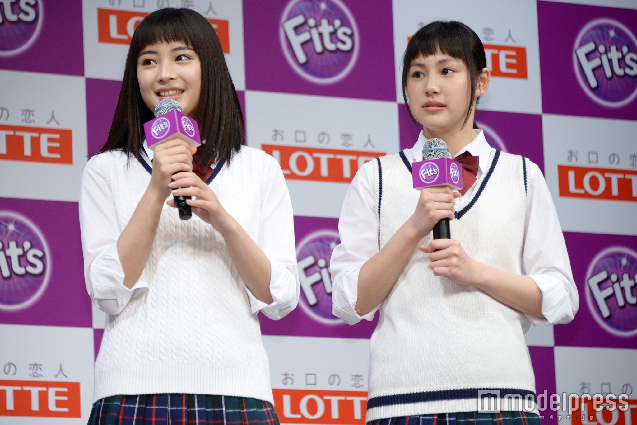 広瀬すず＆南乃彩希（C）モデルプレス