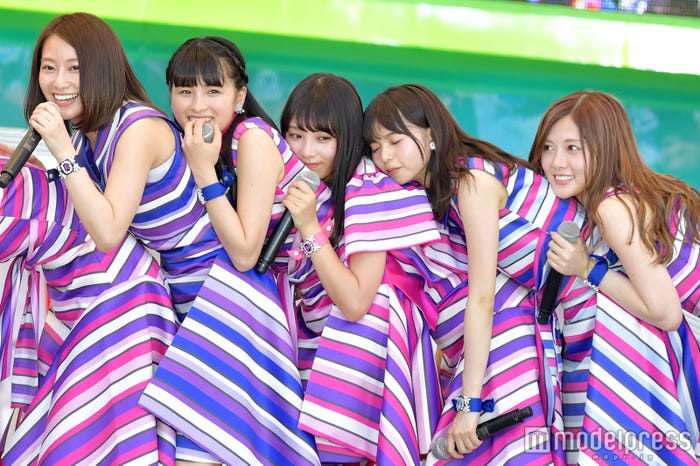 乃木坂46(C)モデルプレス