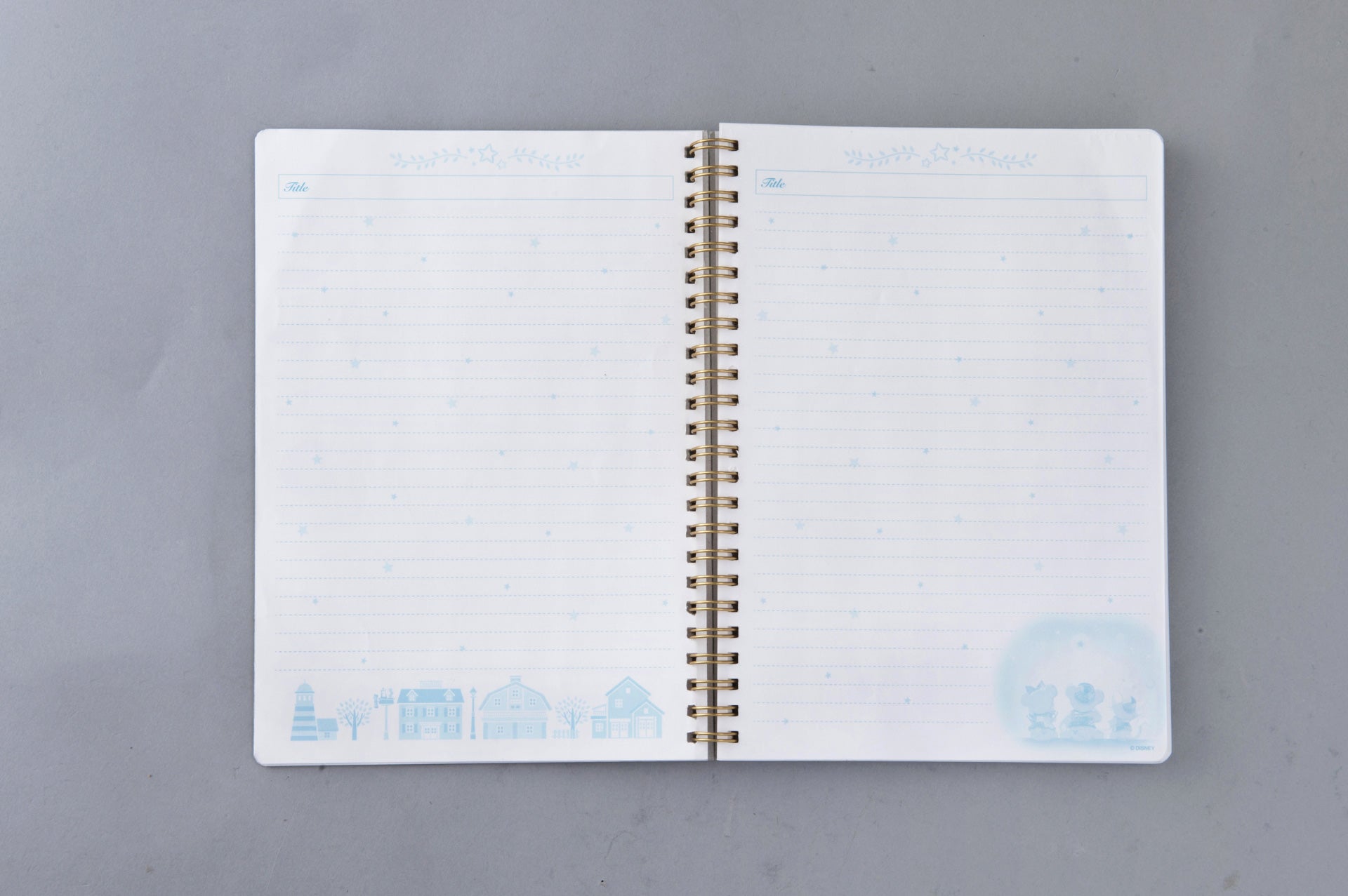 ノート（C）Disney