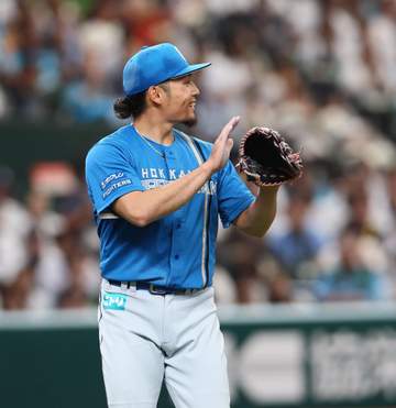 日本ハム 伊藤は68球で交代 5回3安打1失点 2度のアクシデント影響 最少失点でリリーフ陣にバトン渡す