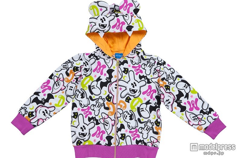 パーカS、M、L、LL各￥5，300／100、110、120cm各￥4，600／130、140、150cm各￥4，900（C）Disney