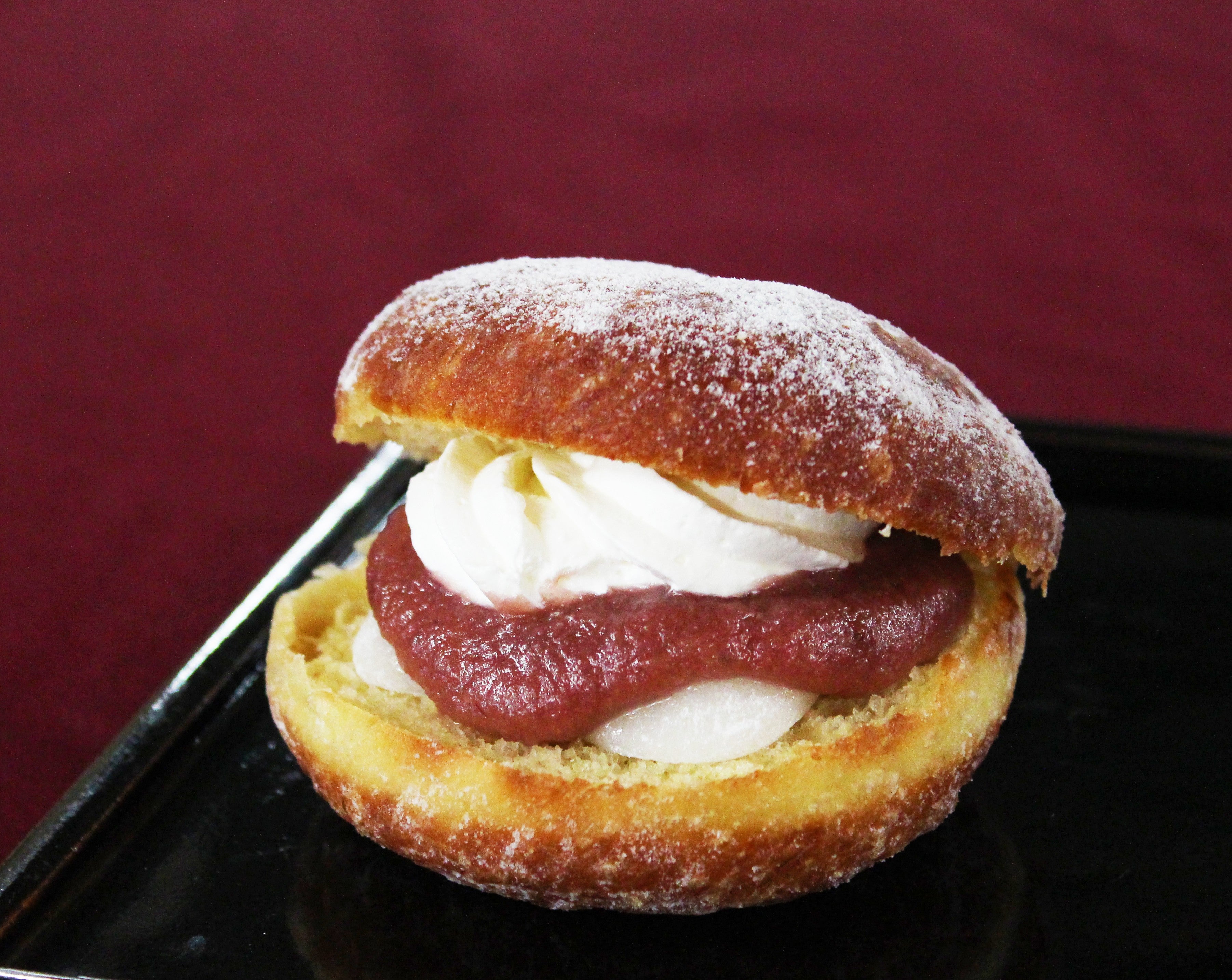 【薄墨羊羹 和生どーなつ苺大福】［日本橋三越本店限定］