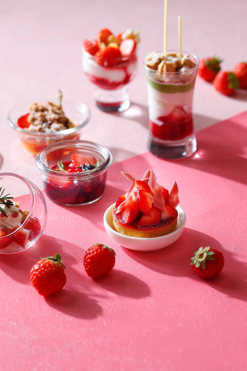 ストロベリー デザート ブッフェ／画像提供：マリオット・インターナショナル