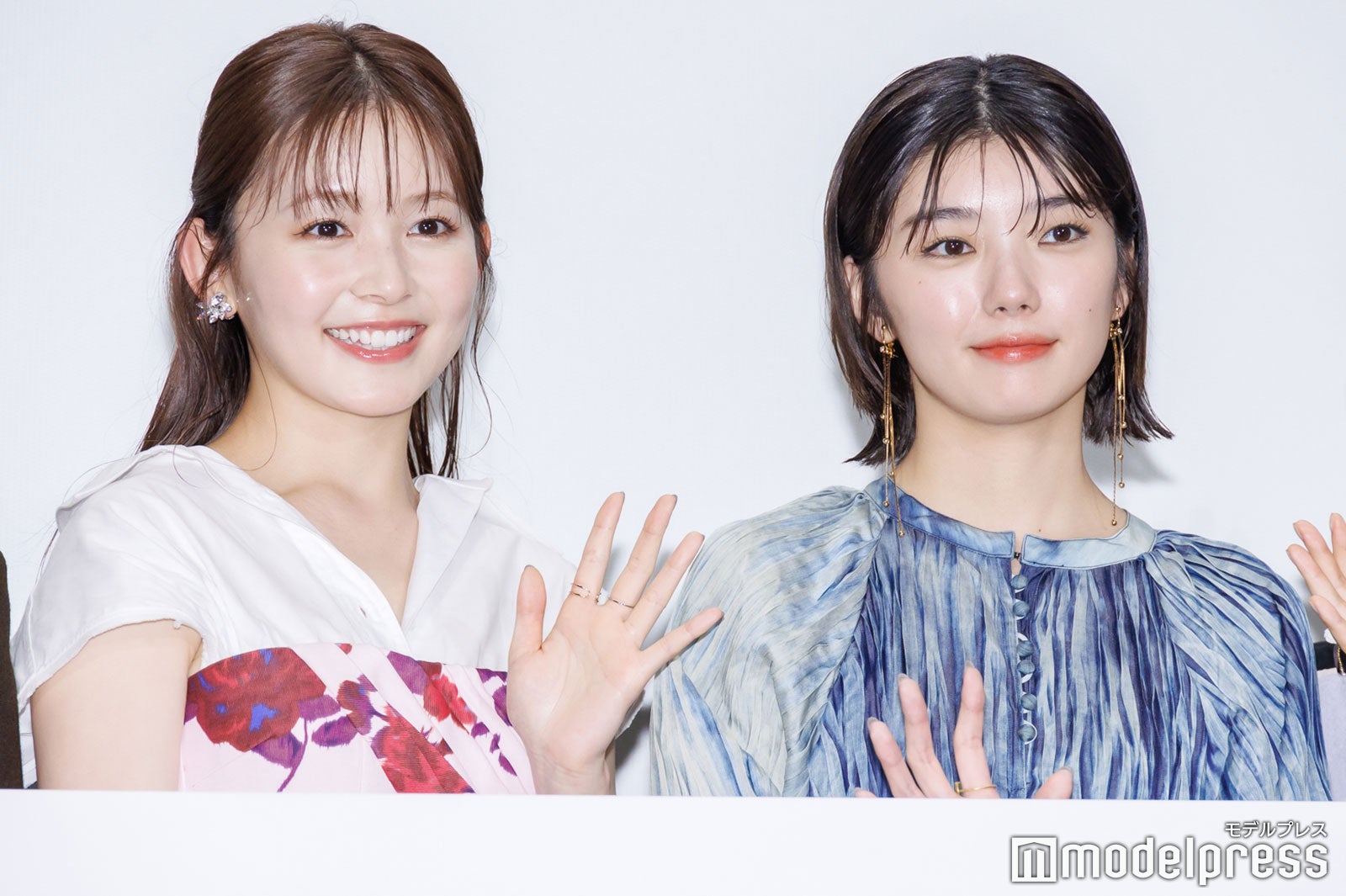 久間田琳加、藤吉夏鈴（C）モデルプレス