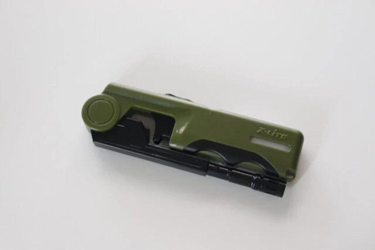 ダイソーの風に強い折りたたみ着火ライター