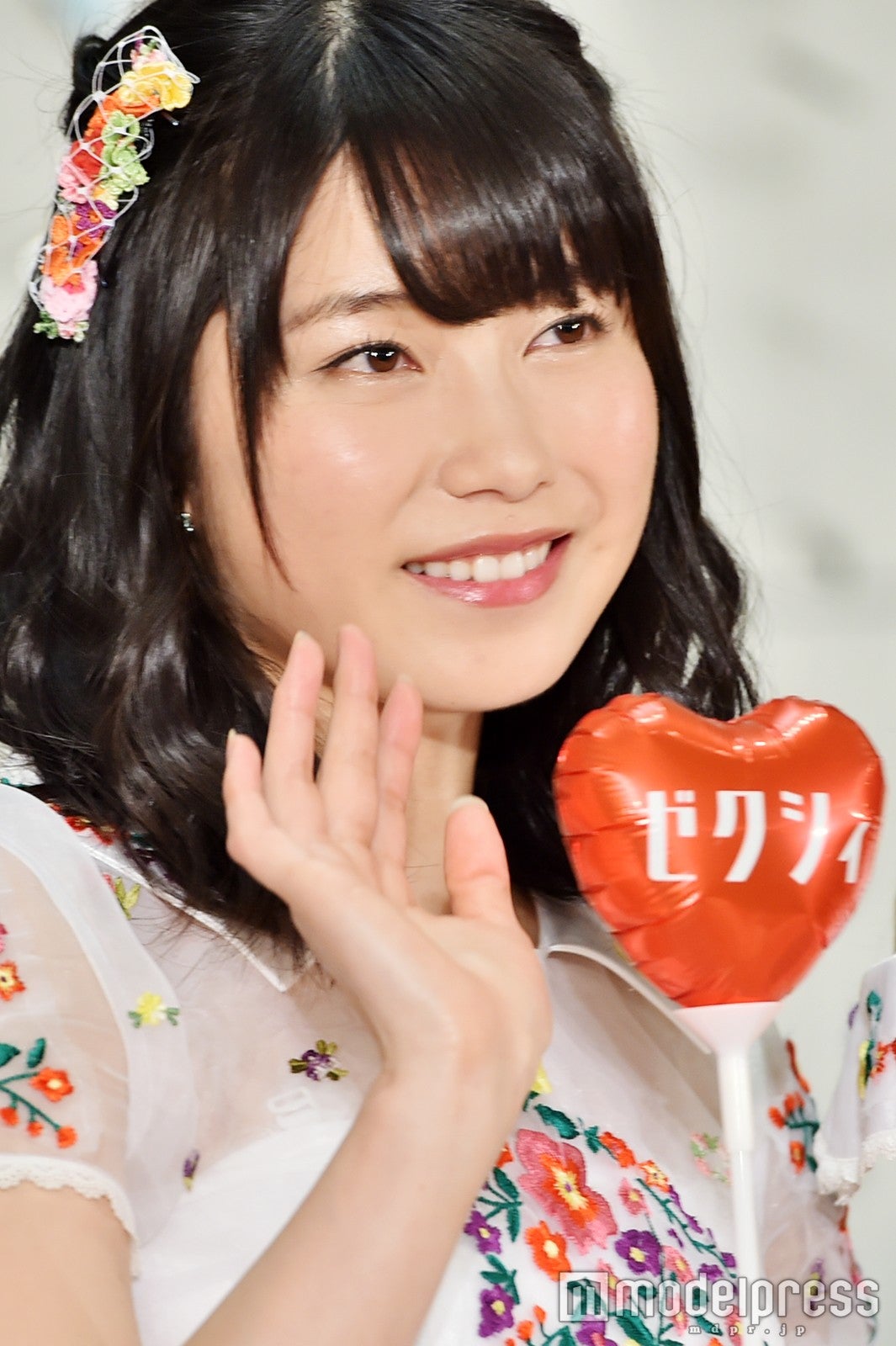 横山由依（C）モデルプレス