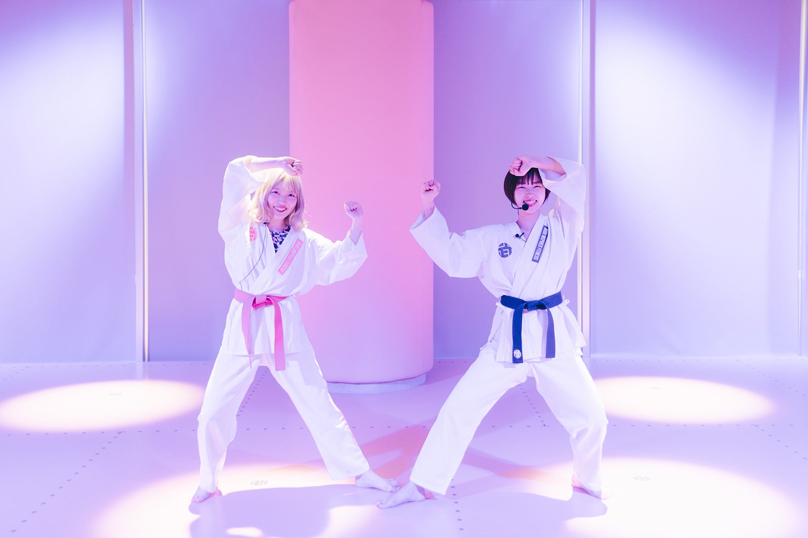 古関れん（左） （写真提供：MBS）