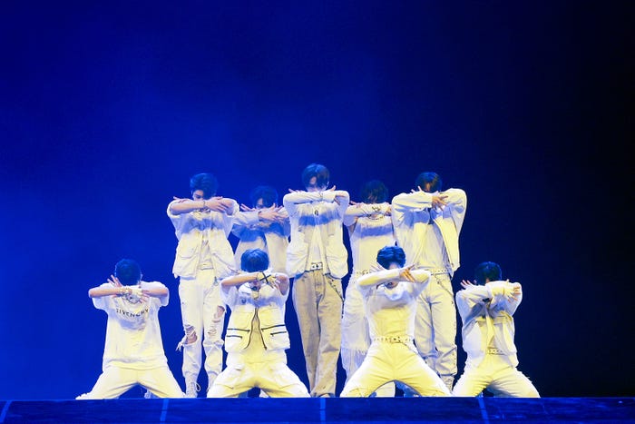 &TEAM(C)Weverse Con Festival