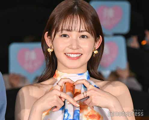 久間田琳加、ミニ丈ドレスから美脚スラリ「いつ見てもびっくりするスタイルの良さ」「お姫様みたい」と反響