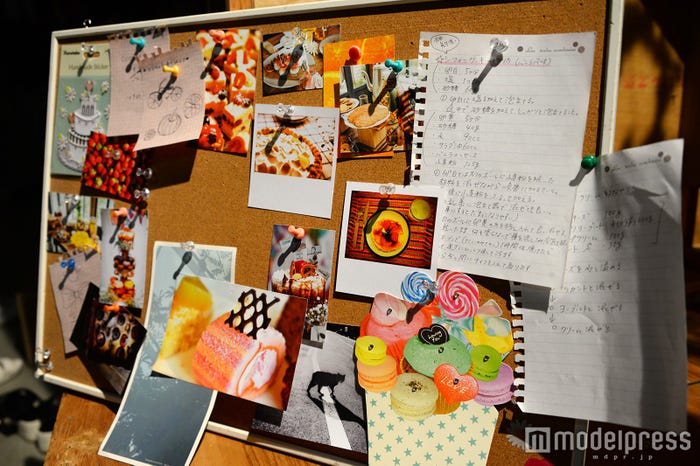 常に新しいスイーツを追い求めています。(C)モデルプレス