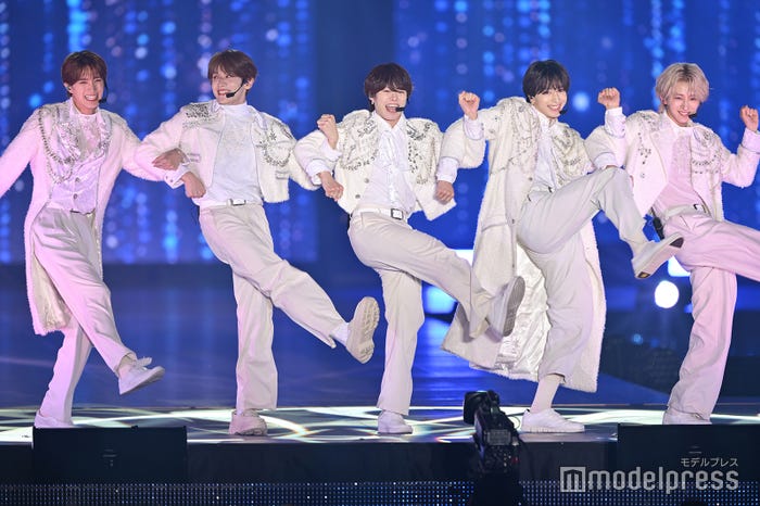 LiKE LEGEND/(左から)山中柔太朗、大久保波留、大橋和也、木村慧人、NAOYA(C)モデルプレス