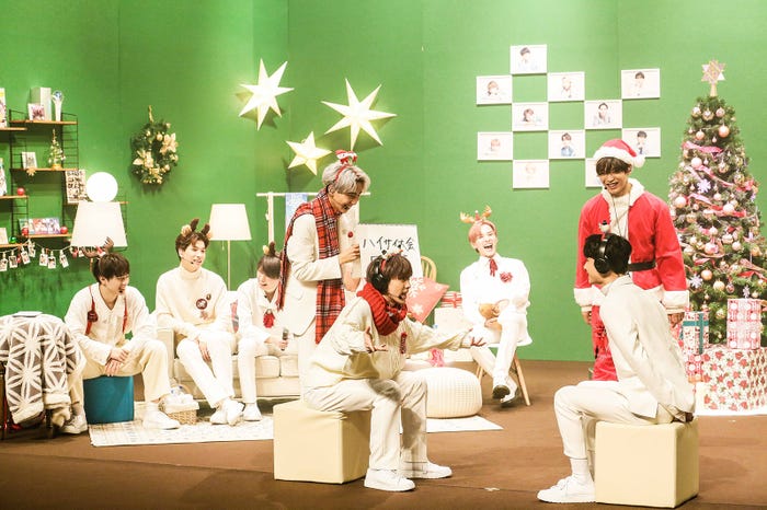 JO1(C)LAPONE ENTERTAINMENT