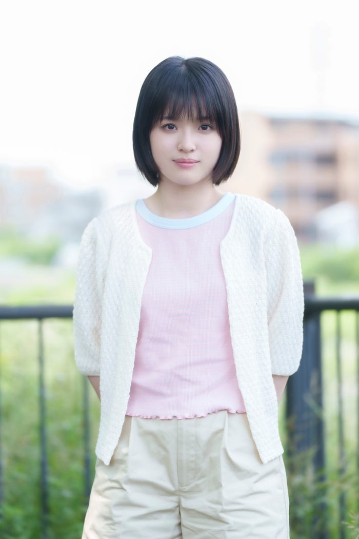 豊嶋花(C)缶爪さわ・椿ゆず/KADOKAWA/「みなと商事コインランドリー2」製作委員会