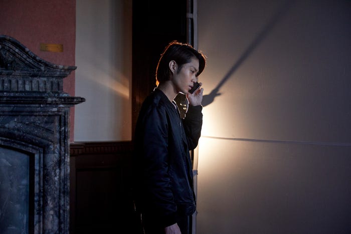 磯村勇斗/「大女優殺人事件~鏡は横にひび割れて~」より(画像提供:所属事務所)