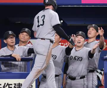 巨人 橋上秀樹監督代行「野手の再編、見直しをしないといけない」次週の阪神3連戦へ向け得点力不足が課題「形にできれば」