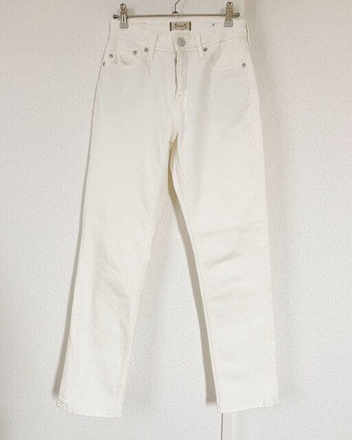 ヤヌーク デニム ヤヌーク デニム 白