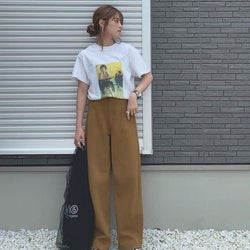 運動会に向けてチェック おしゃれなママ を演出できるアクティブな服装4選 モデルプレス