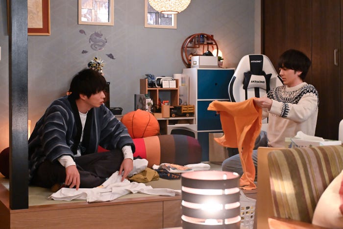 田中圭、林遣都「おっさんずラブ-リターンズ-」第3話(C)テレビ朝日