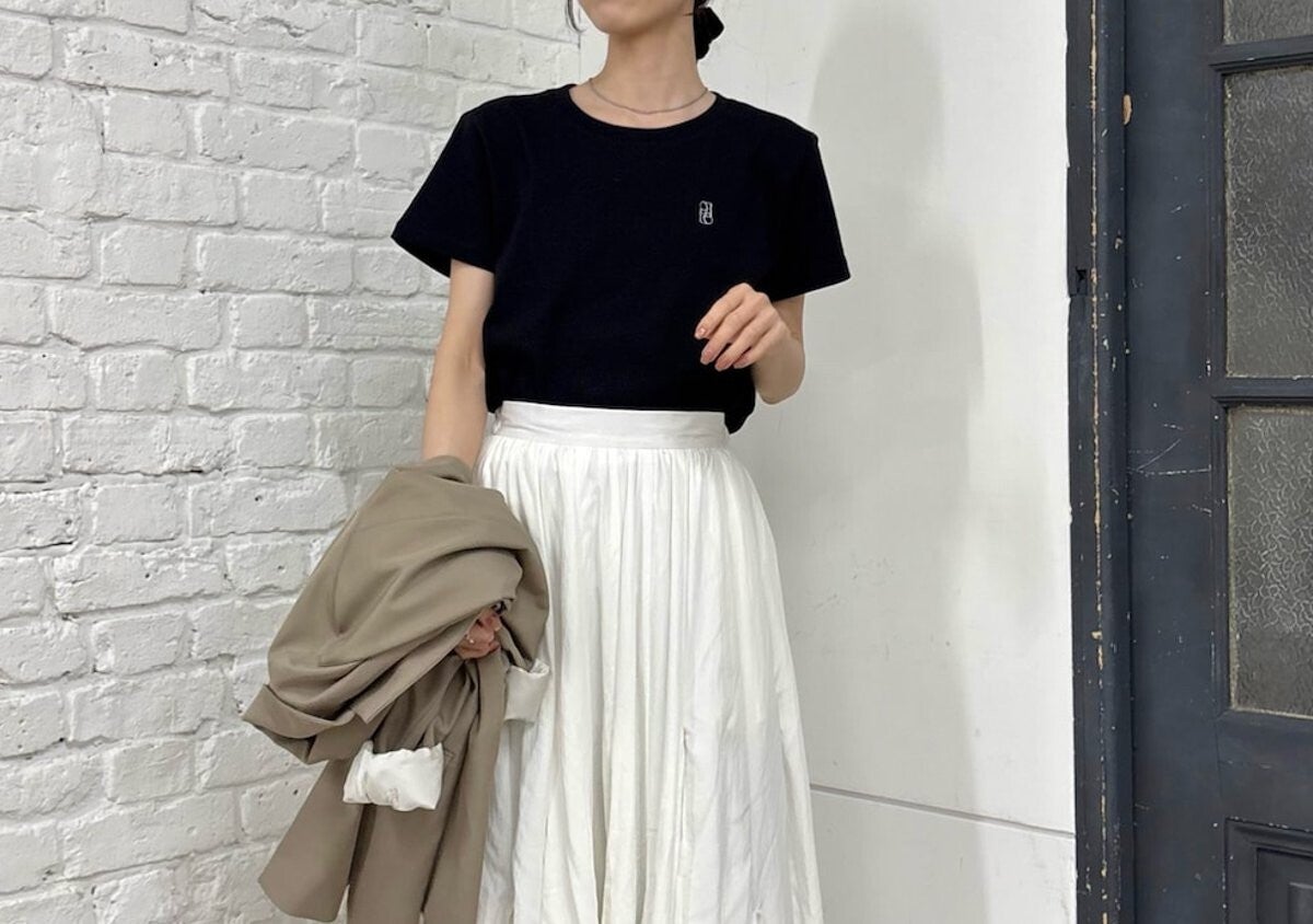 白黒で迷わず簡単なのにおしゃれに見える！2026春のおすすめモノトーンコーデ5style